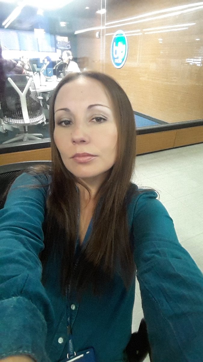 <em>Elena Gomez.</em>